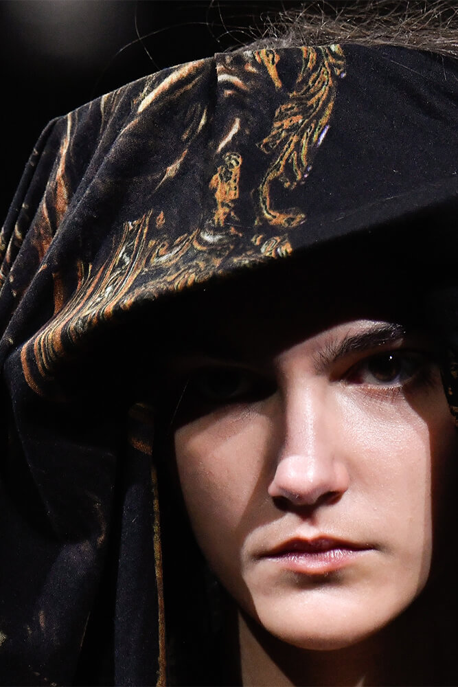 Yohji Yamamoto S/S 2023 COLLECTION | Yohji Yamamoto Official