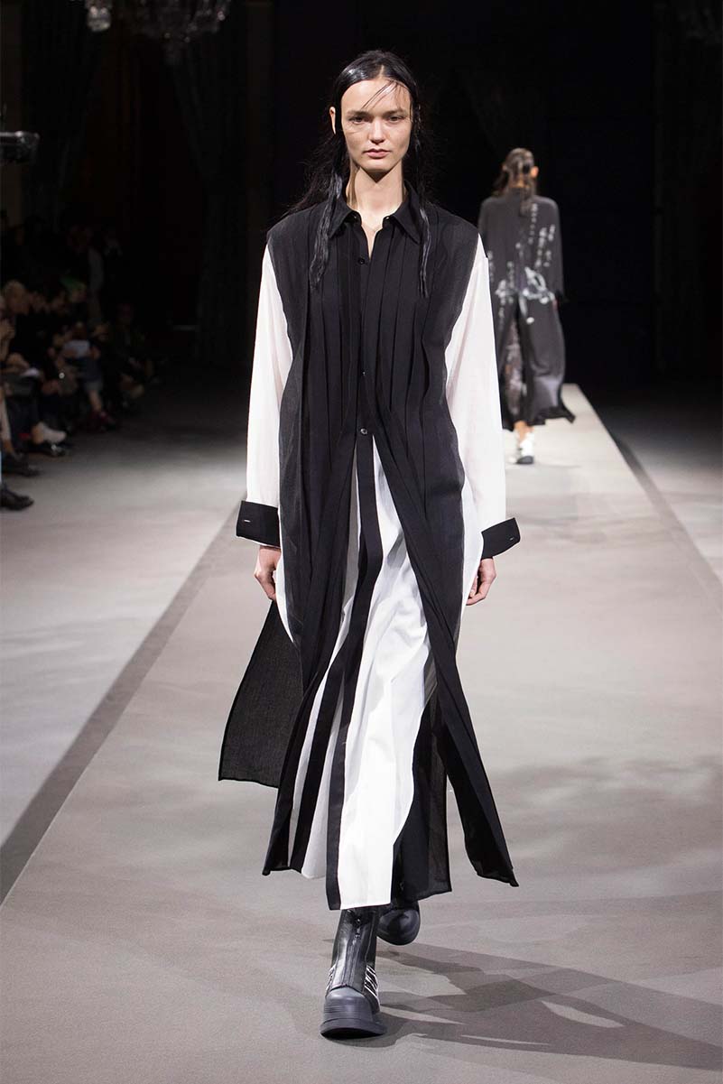 Yohji Yamamoto S/S 2023 COLLECTION | Yohji Yamamoto (ヨウジ