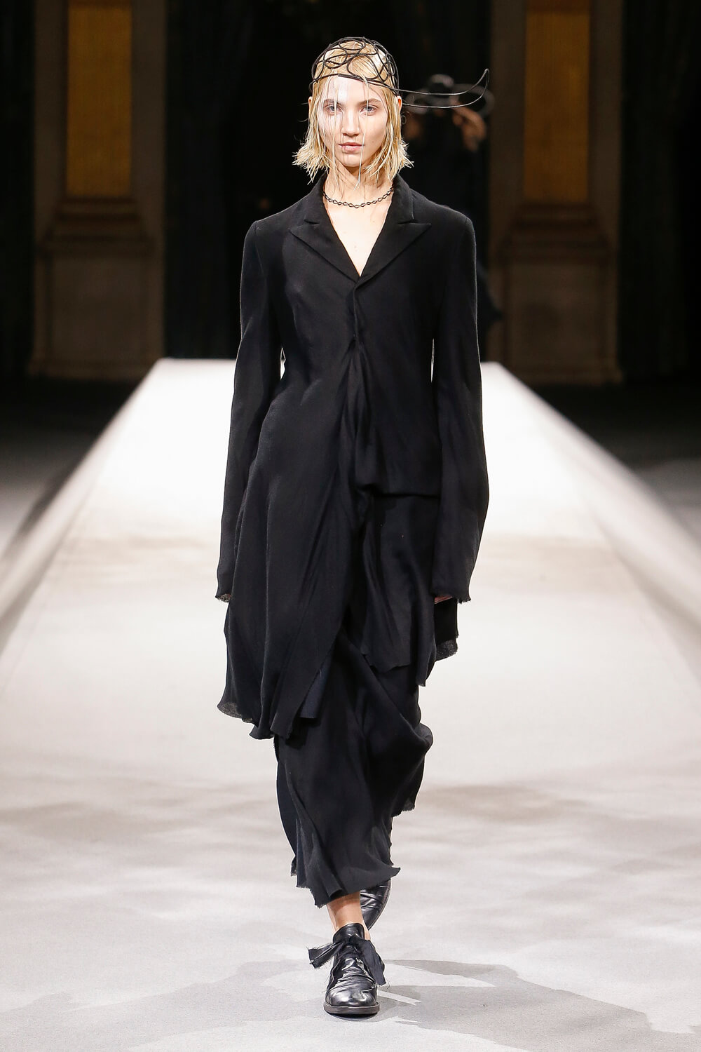 Yohji Yamamoto A/W 2022-23 COLLECTION | Yohji Yamamoto (ヨウジ 