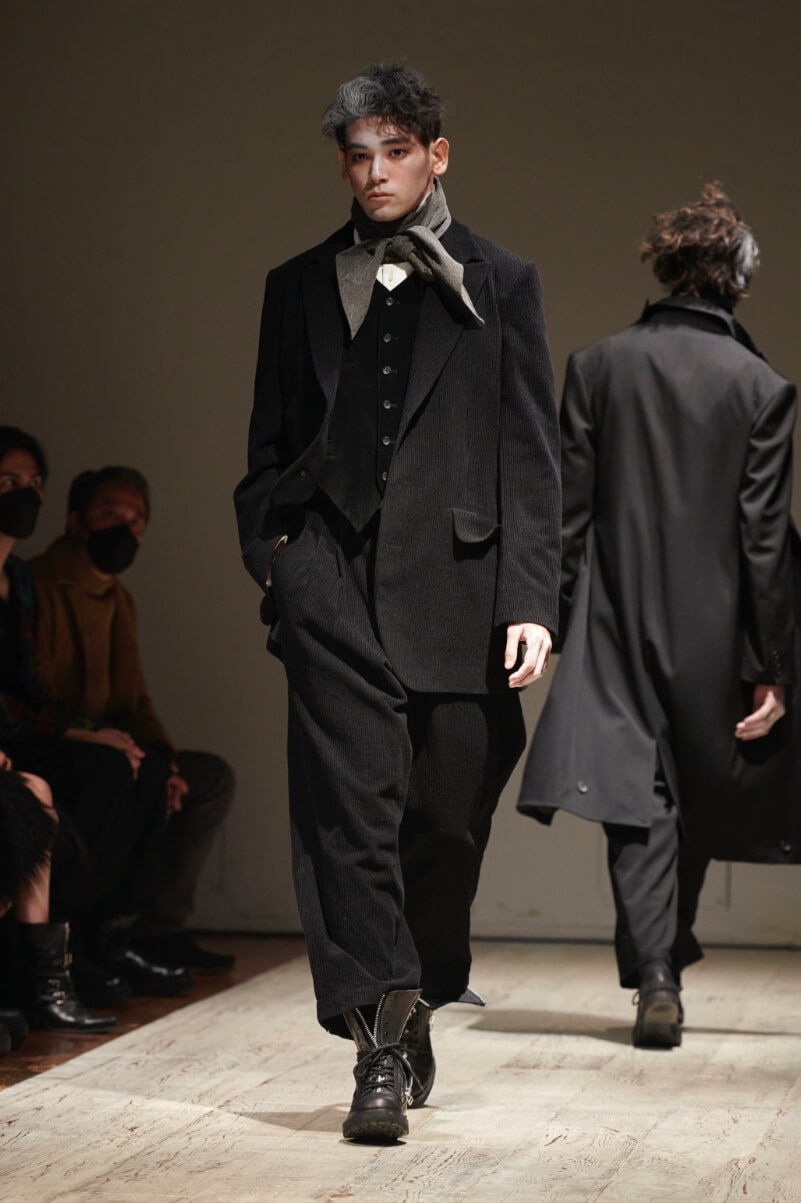 ヨウジヤマモトプールオム 23aw look25