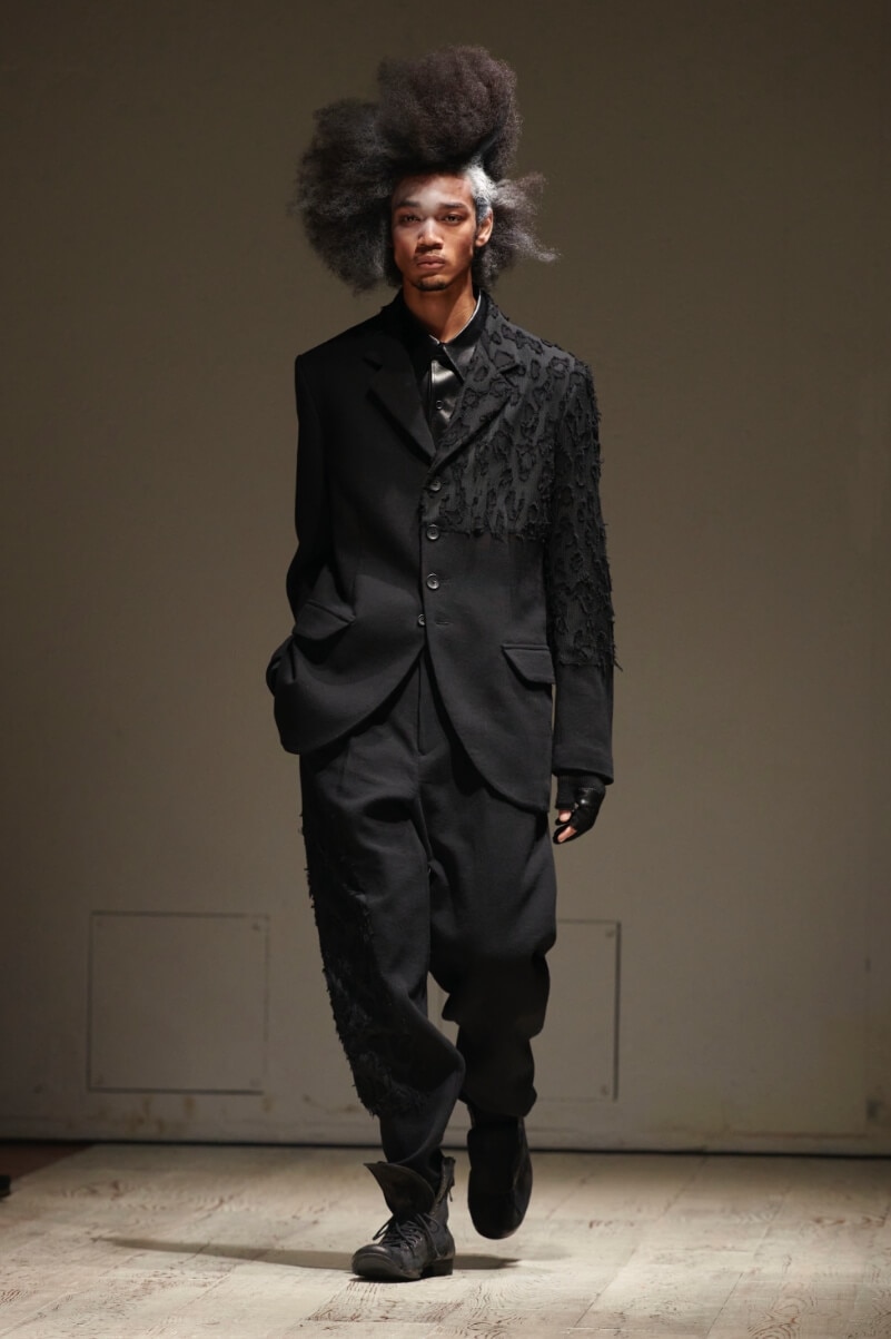 Yohji Yamamoto POUR HOMME A/W 2022-23 COLLECTION | Yohji Yamamoto