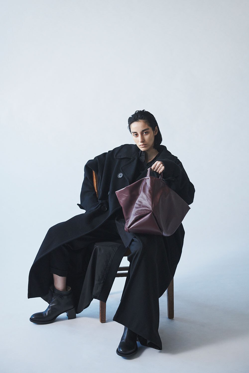 Yohji Yamamoto (ヨウジヤマモト) Official Site