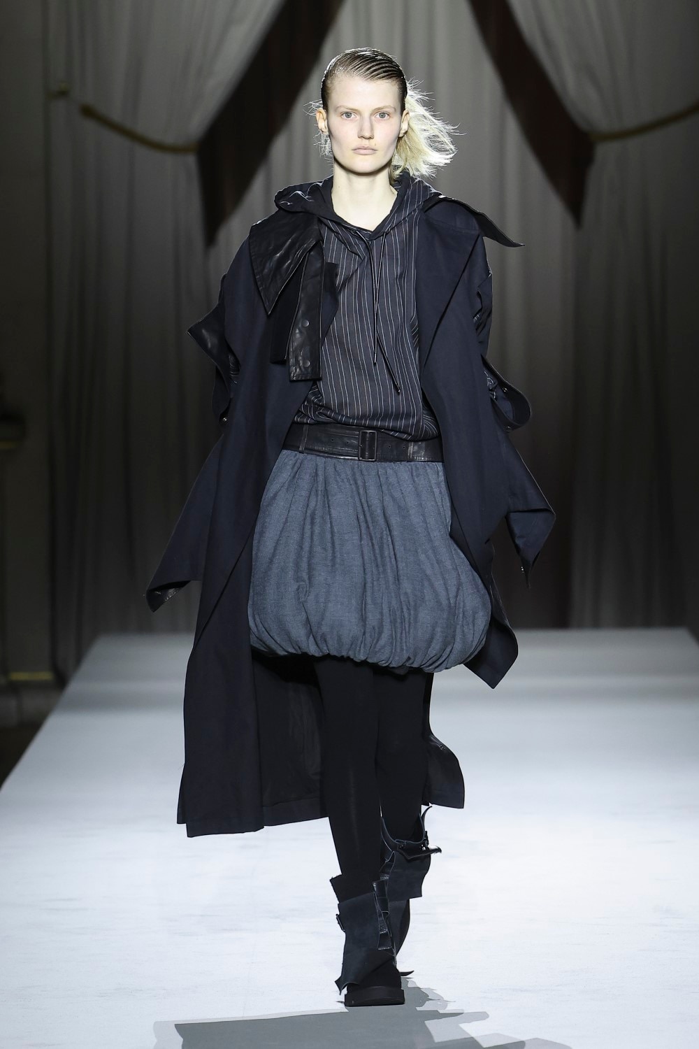 Yohji Yamamoto COLLECTION