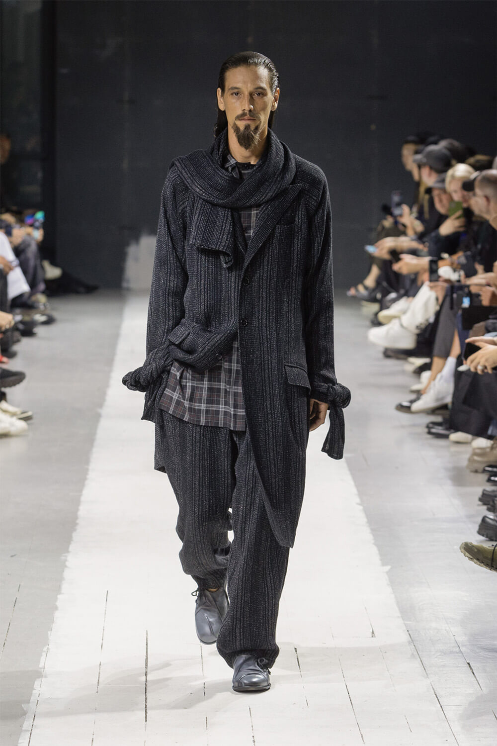 625センチ身幅Yohji Yamamoto POUR HOMME ヨウジヤマモト