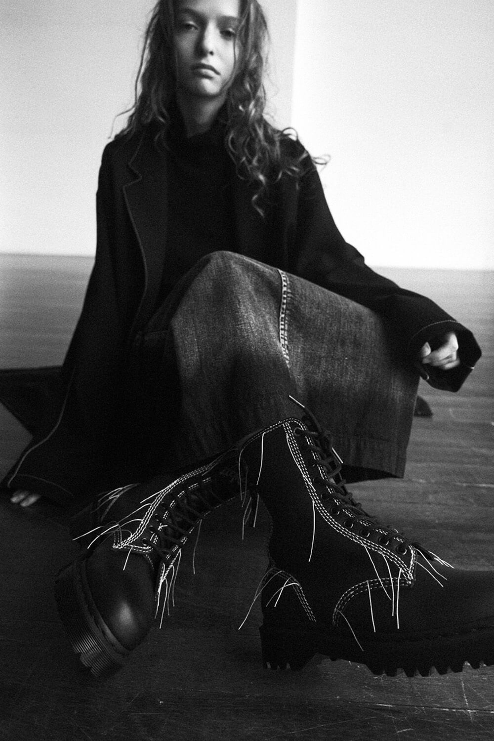 Y’s × Dr. Martens 10EYE THREAD BOOT