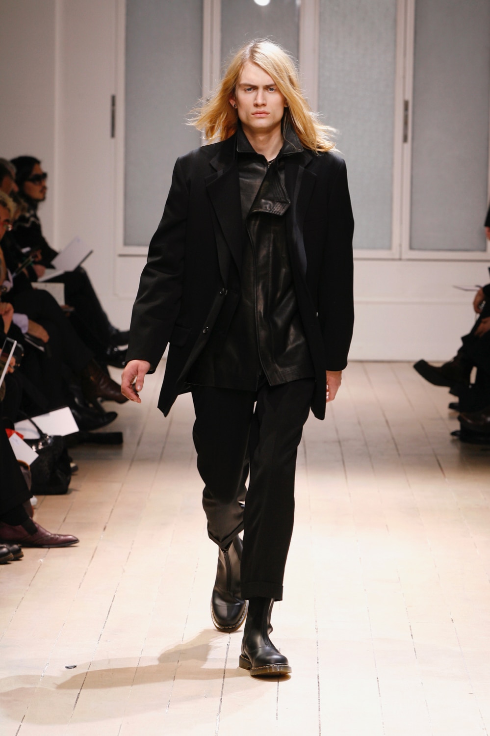 LOOK 21