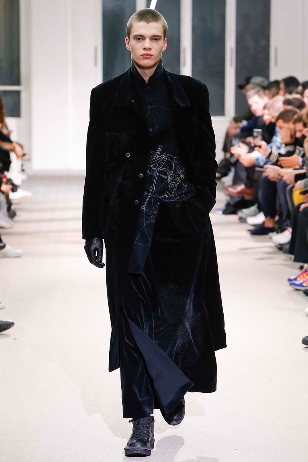 Y's Yohji Yamamoto 2019aw コート39sのY - ロングコート