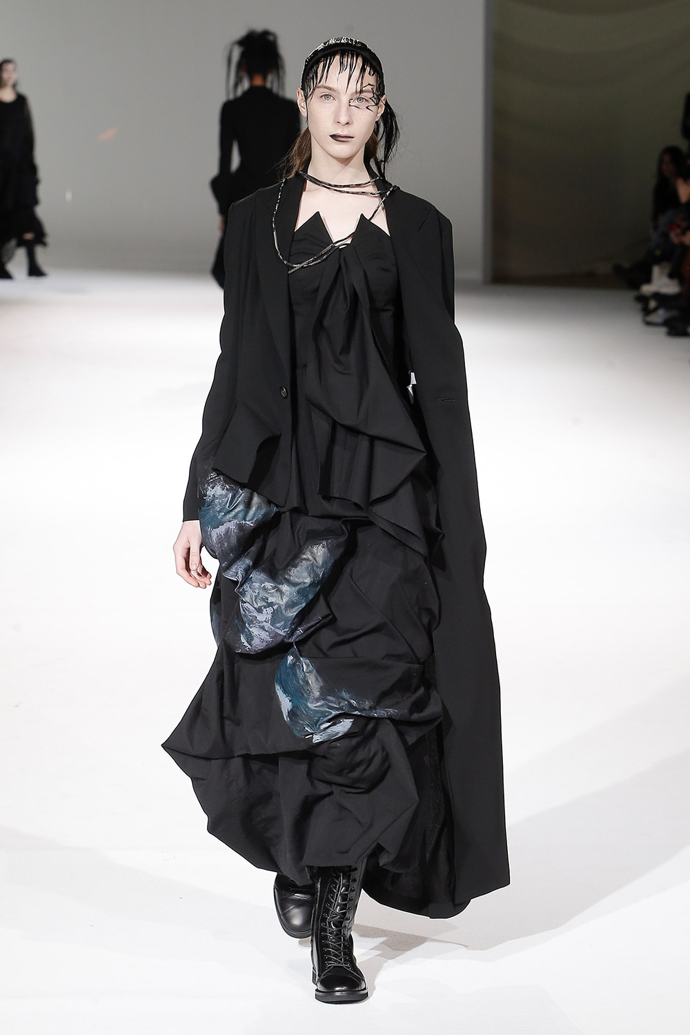 AUTUMN / WINTER 2020-21 | Yohji Yamamoto (ヨウジヤマモト) Official ...