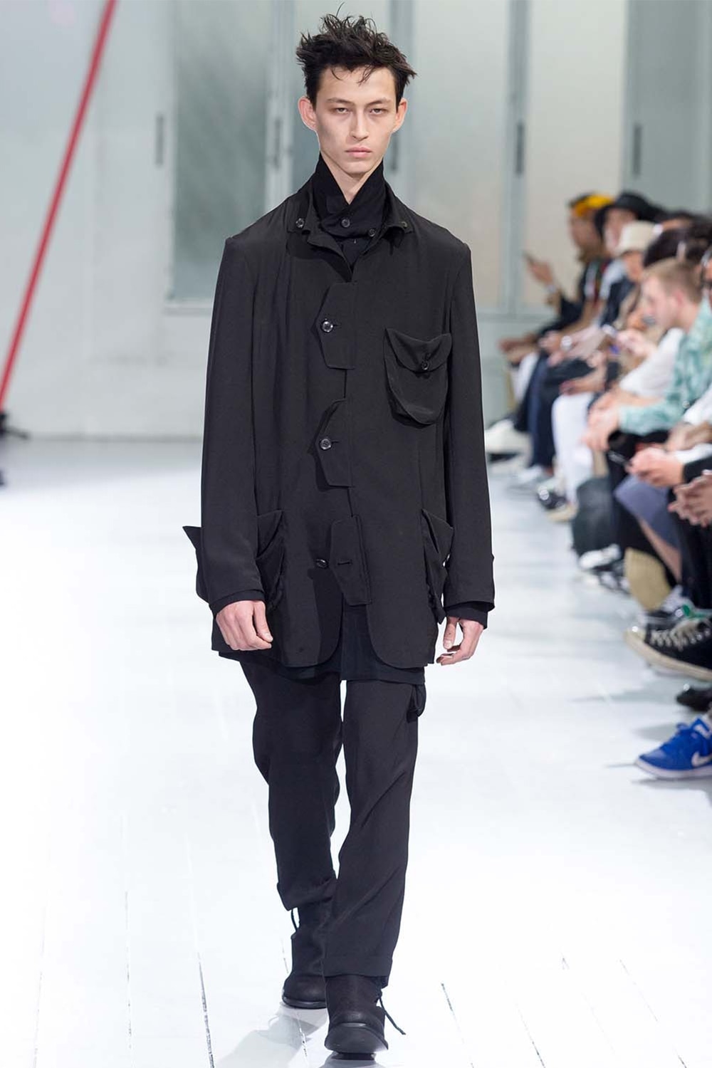 SPRING / SUMMER 2020 | Yohji Yamamoto (ヨウジヤマモト) Official Site