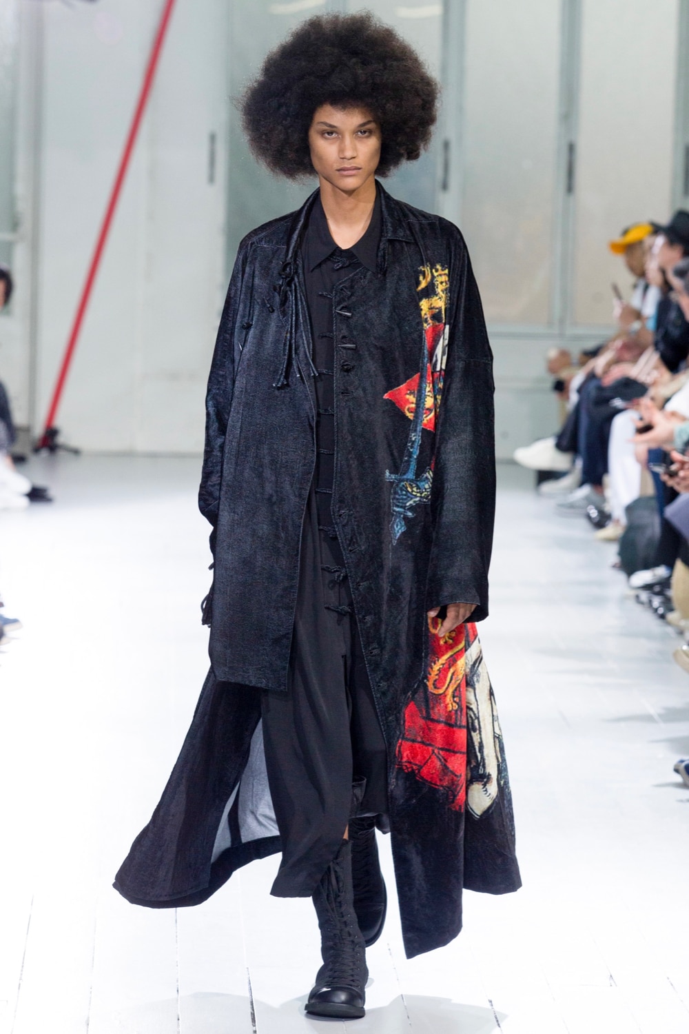 SPRING / SUMMER 2020 | Yohji Yamamoto (ヨウジヤマモト) Official Site