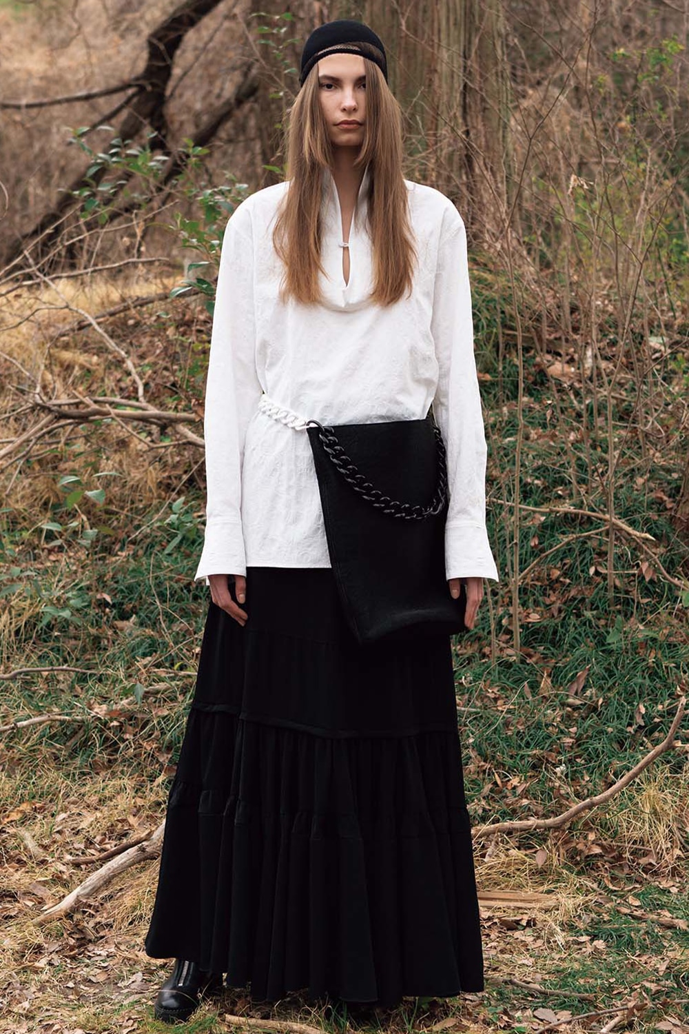 LOOK 02