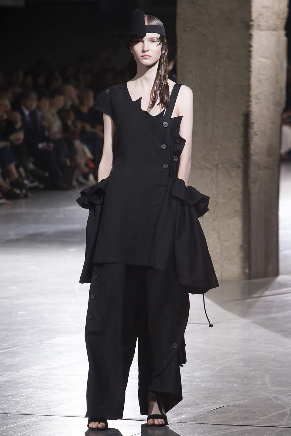 18ss ヨウジヤマモト ファム YOHJI YAMAMOTO FEMME アシ