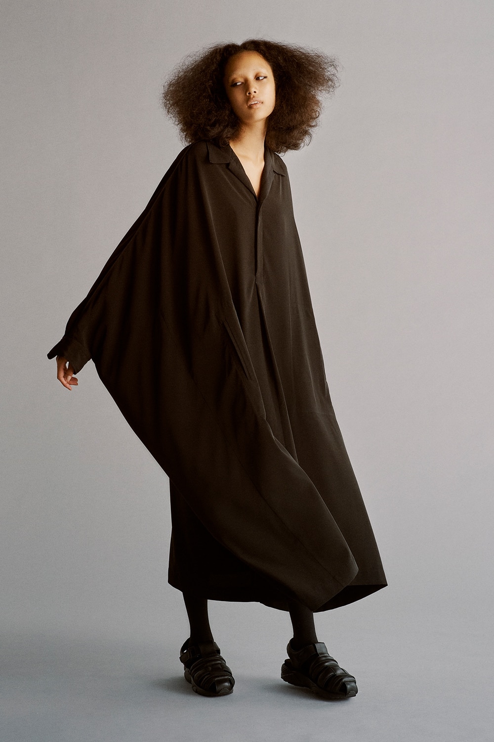 SPRING / SUMMER 2021 | Yohji Yamamoto (ヨウジヤマモト) Official Site