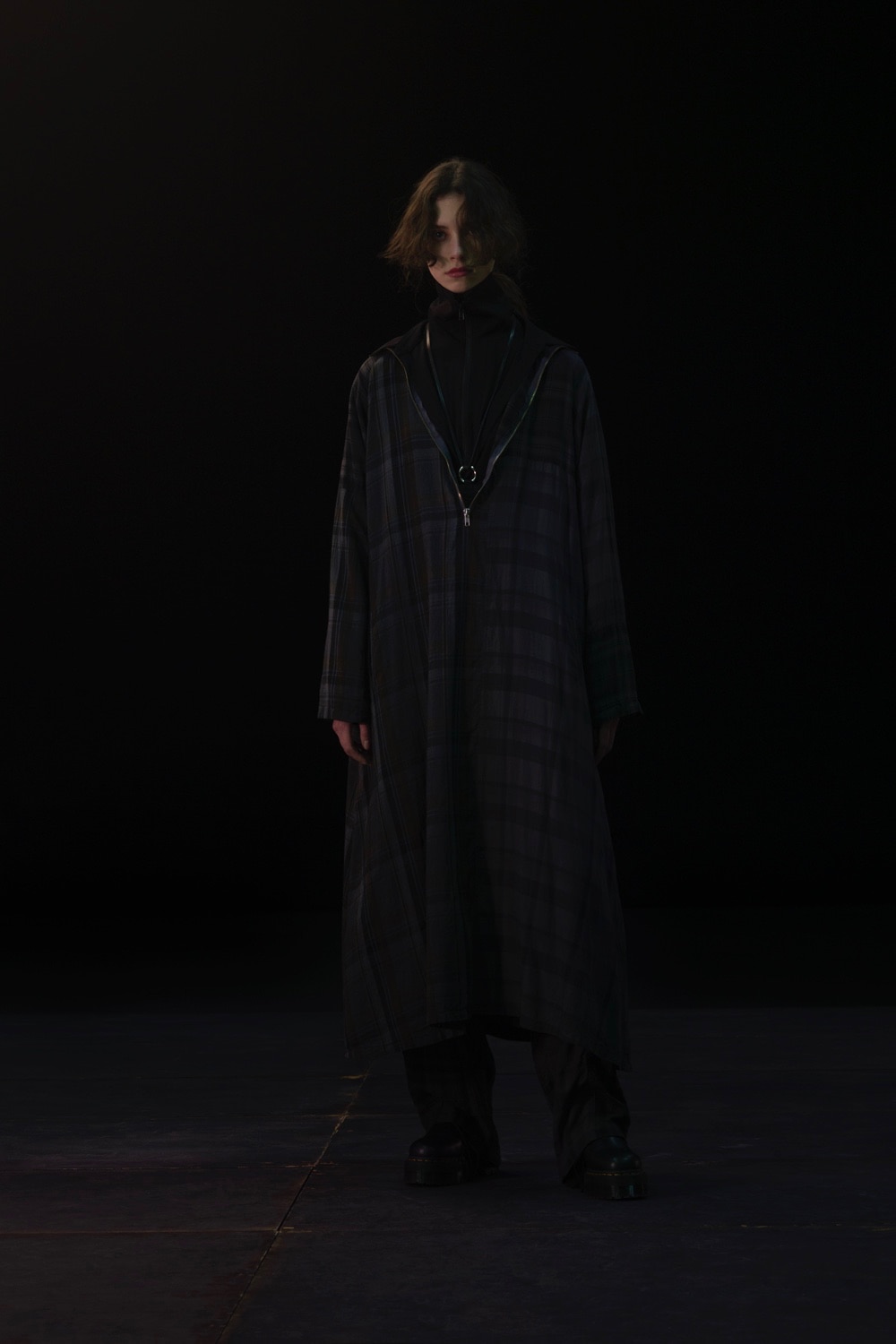 LOOK AW21-12