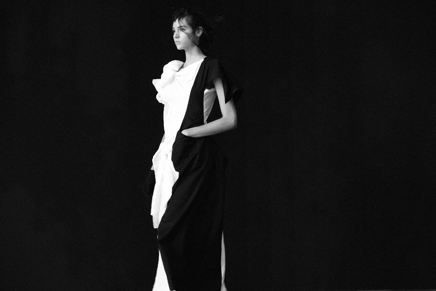 Yohji Yamamoto SS21 – WHITE / BLACK –