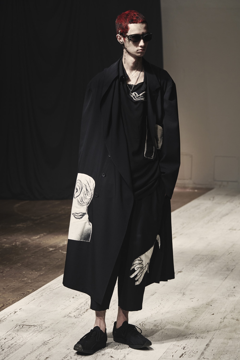 SPRING / SUMMER 2022 | Yohji Yamamoto (ヨウジヤマモト) Official Site