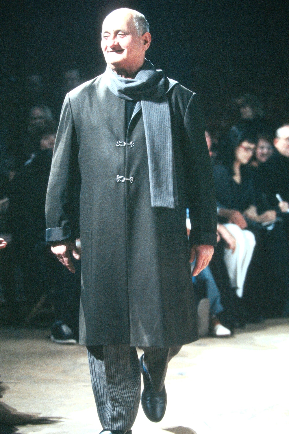 AUTUMN / WINTER 1999-2000 | Yohji Yamamoto (ヨウジヤマモト