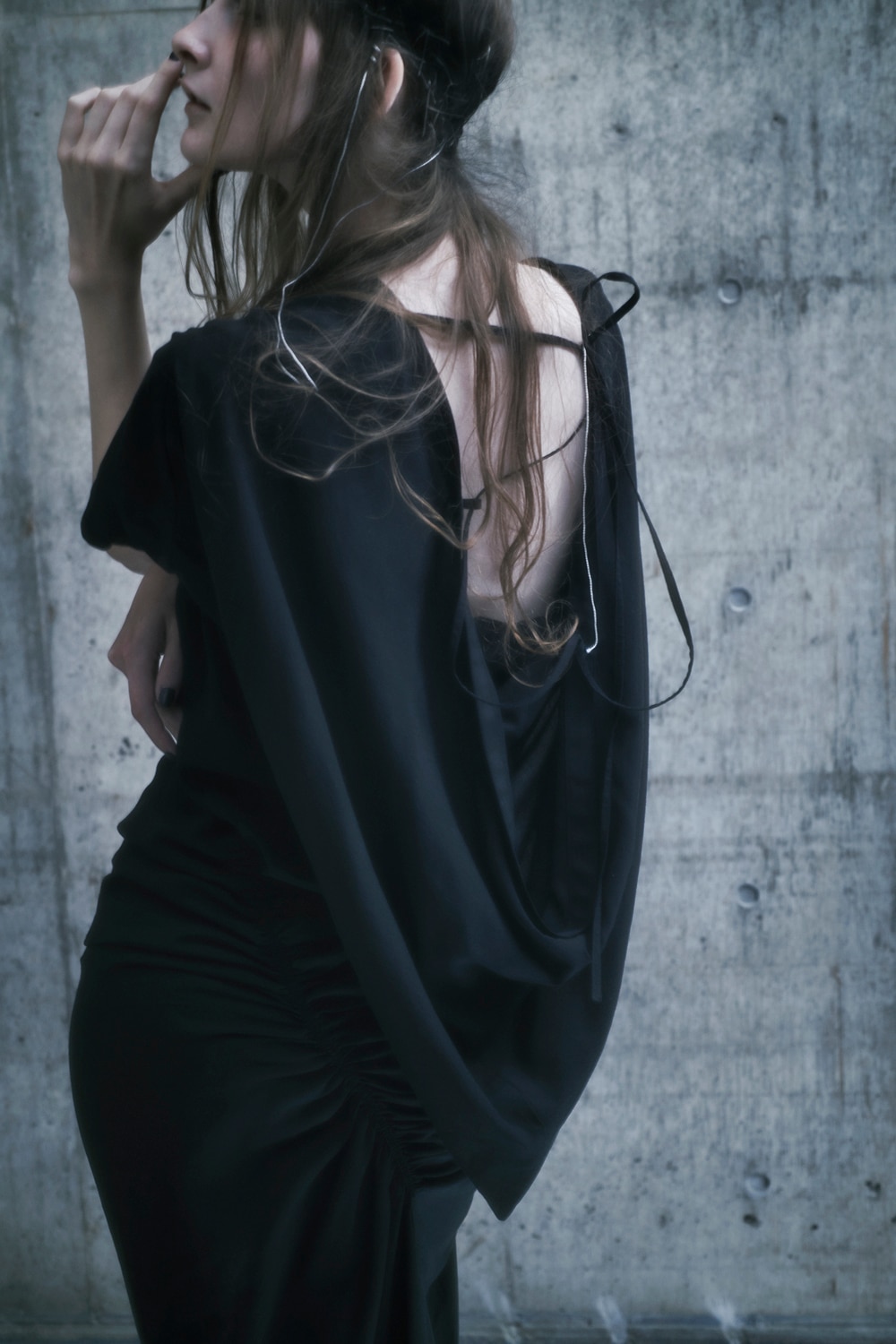 LOOK 01