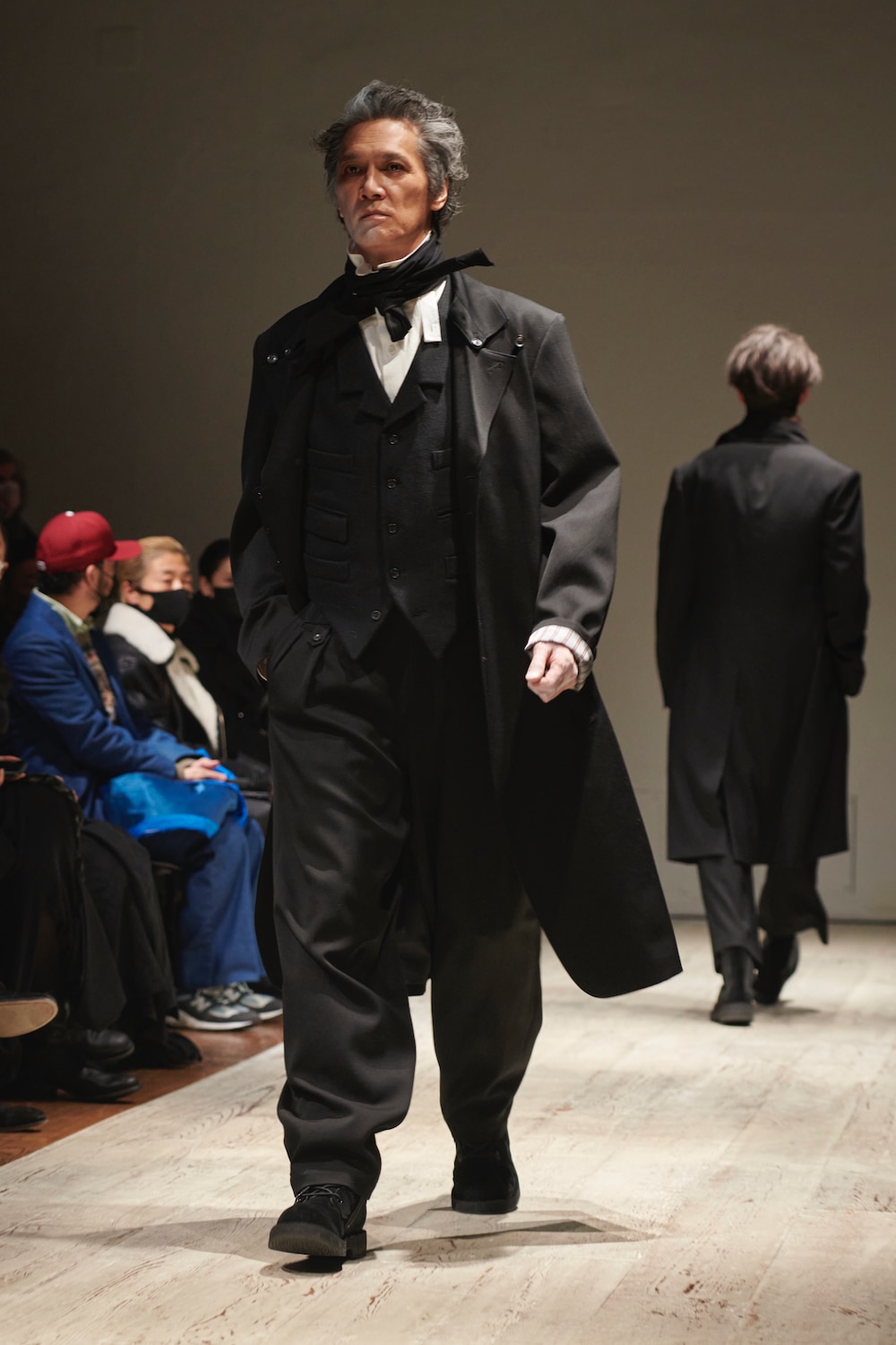 AUTUMN / WINTER 2022-23 | Yohji Yamamoto (ヨウジヤマモト) Official ...