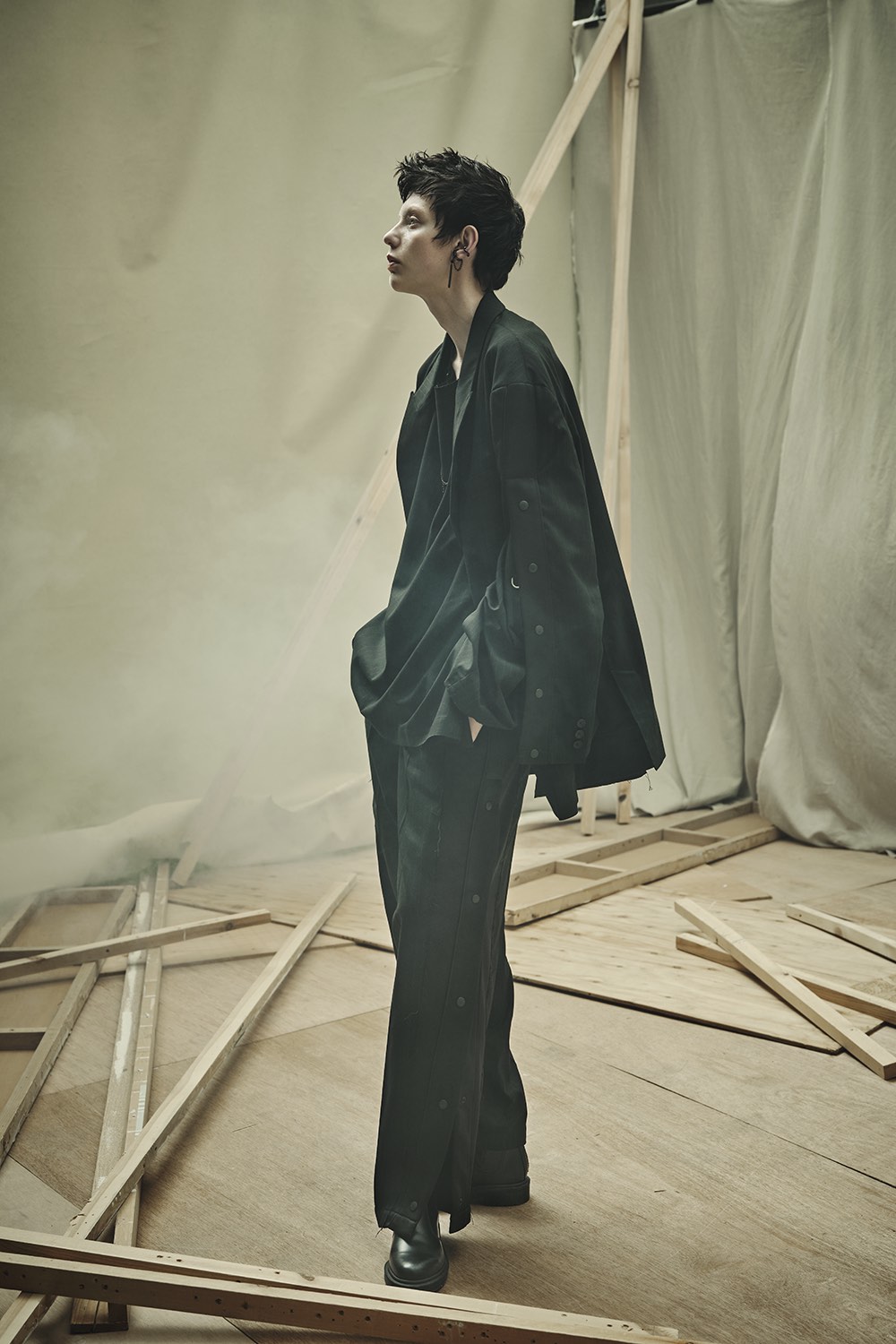 SPRING / SUMMER 2022 | Yohji Yamamoto (ヨウジヤマモト) Official Site