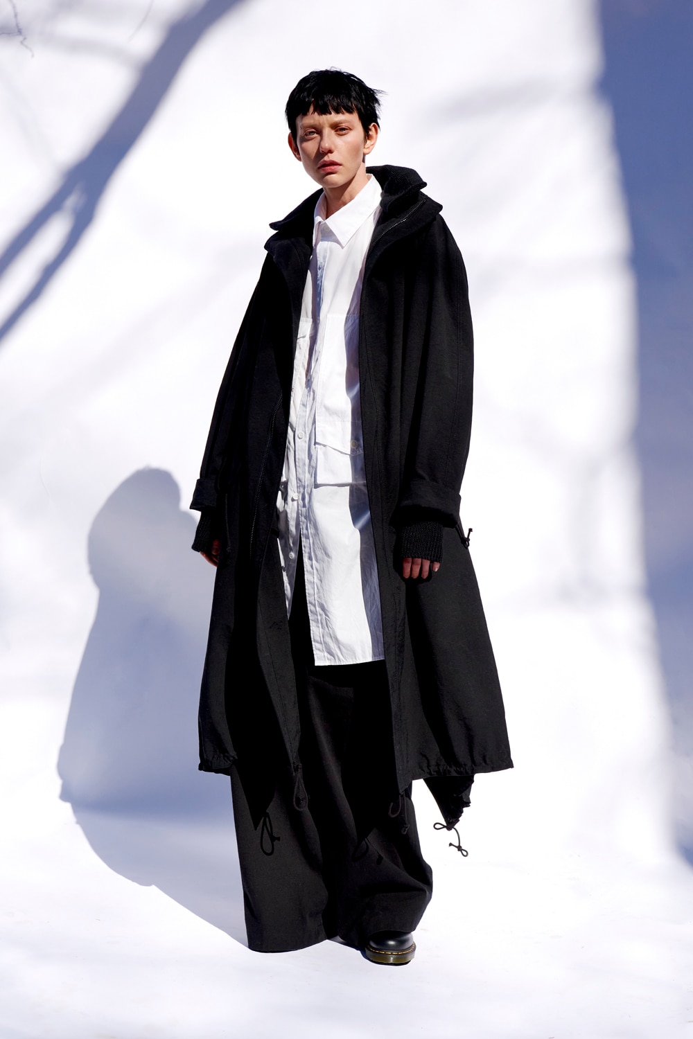 Y's AW22 COLLECTION | Yohji Yamamoto (ヨウジヤマモト) Official Site