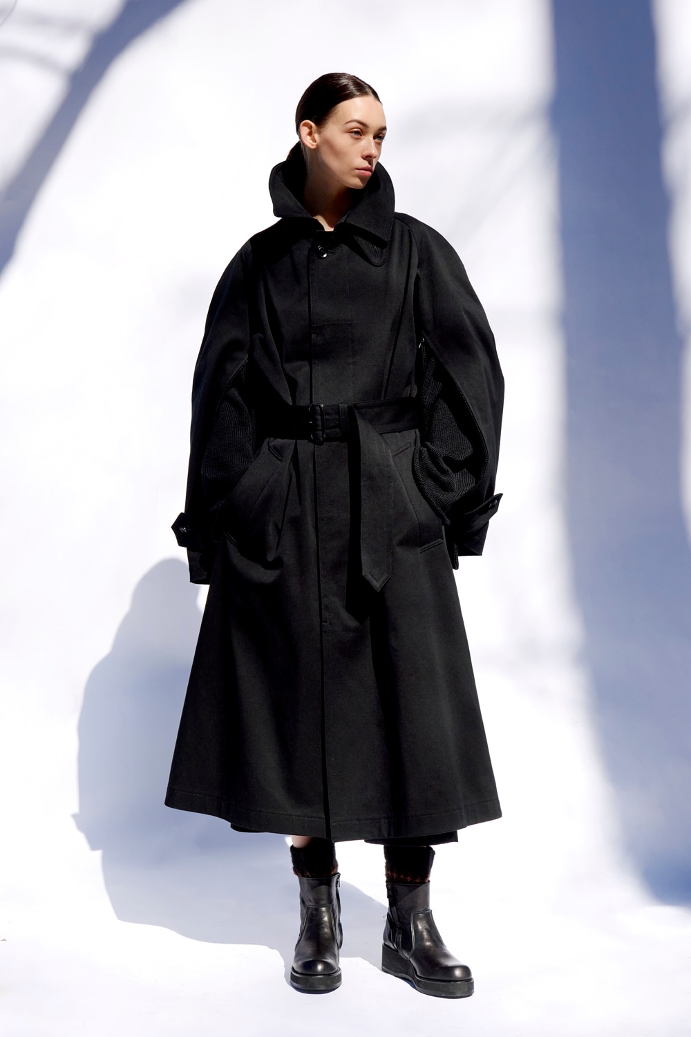 AUTUMN / WINTER 2022-23 | Yohji Yamamoto (ヨウジヤマモト) Official