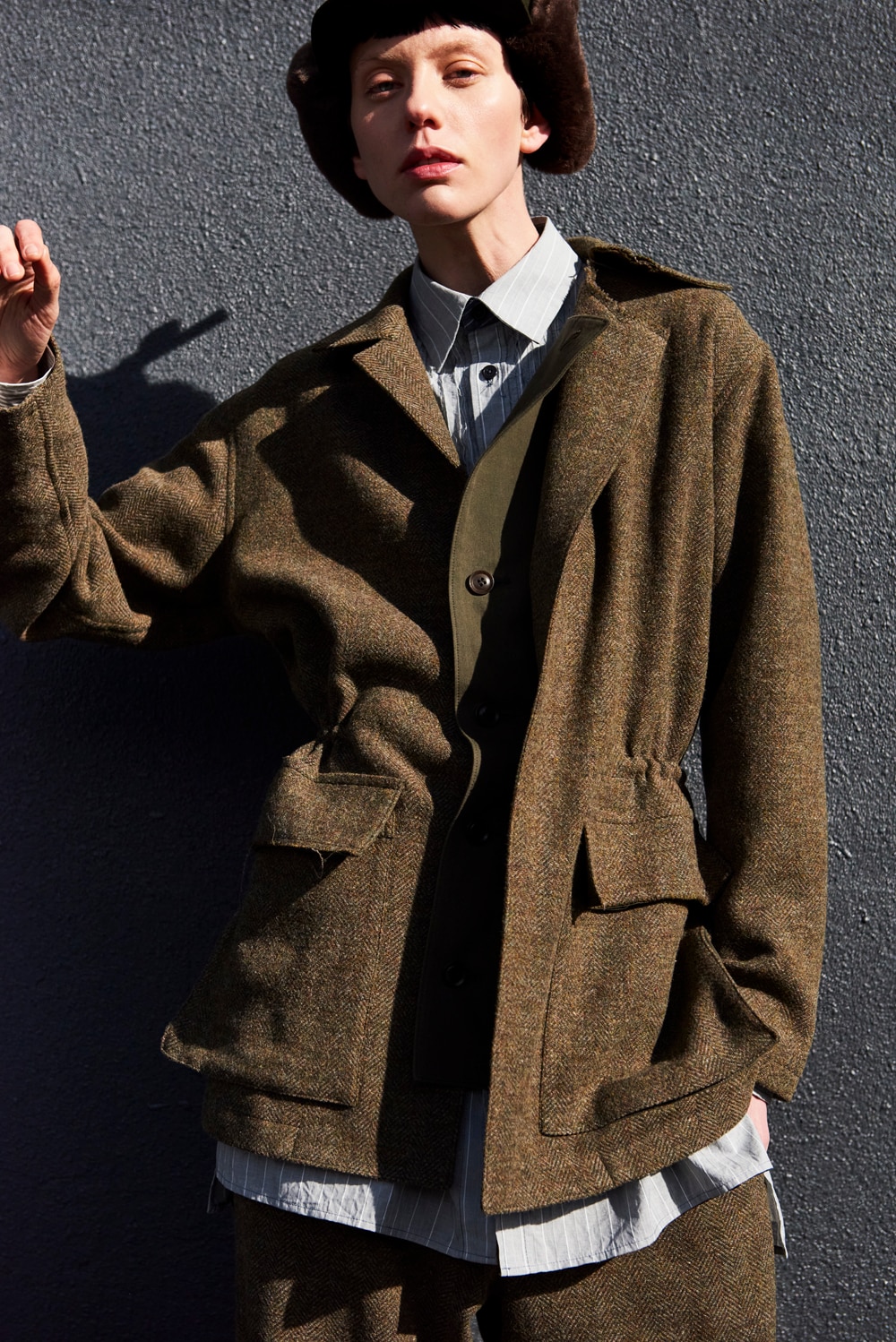 LOOK 23