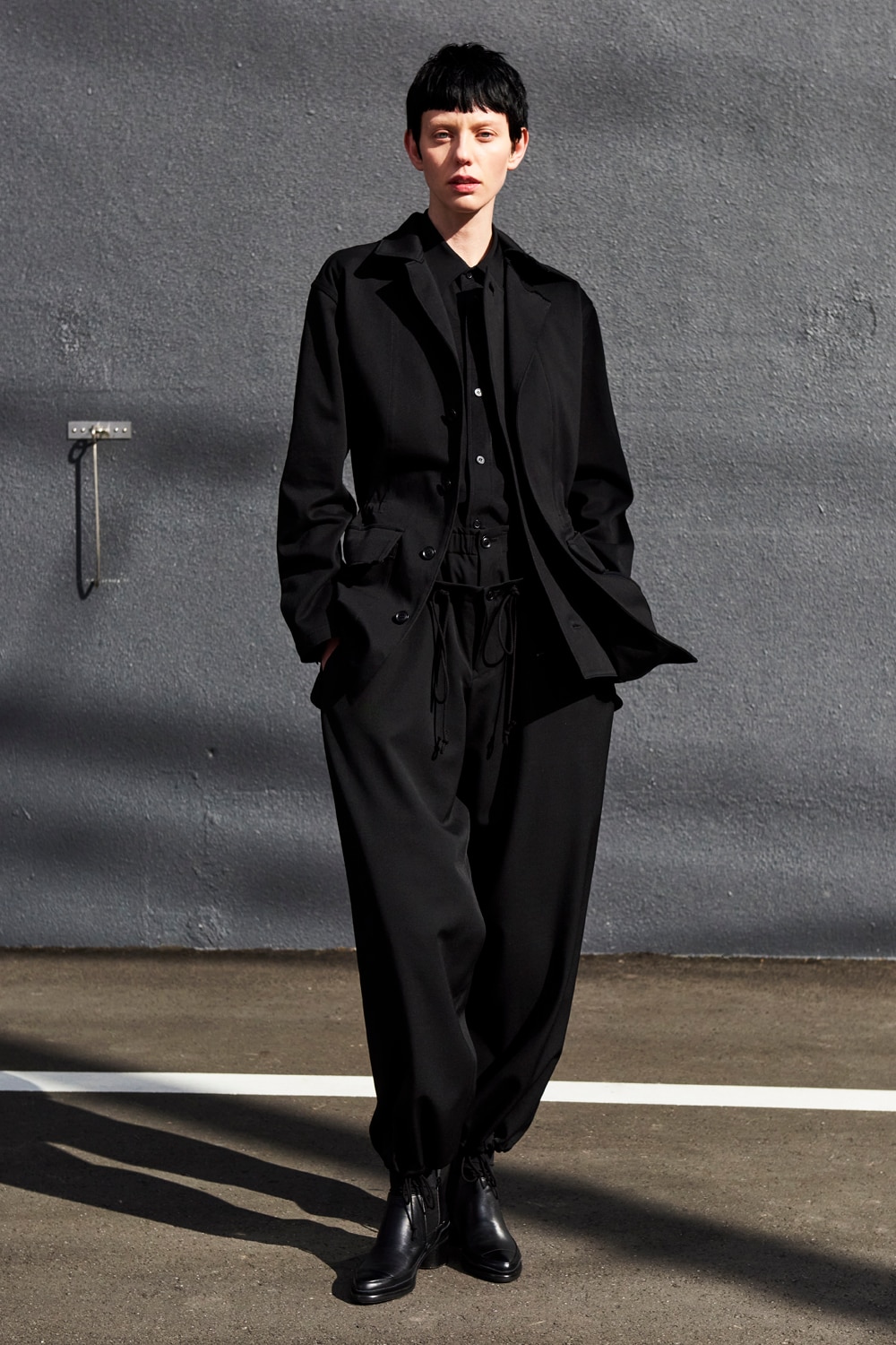 Y's AW22 COLLECTION | Yohji Yamamoto (ヨウジヤマモト) Official Site