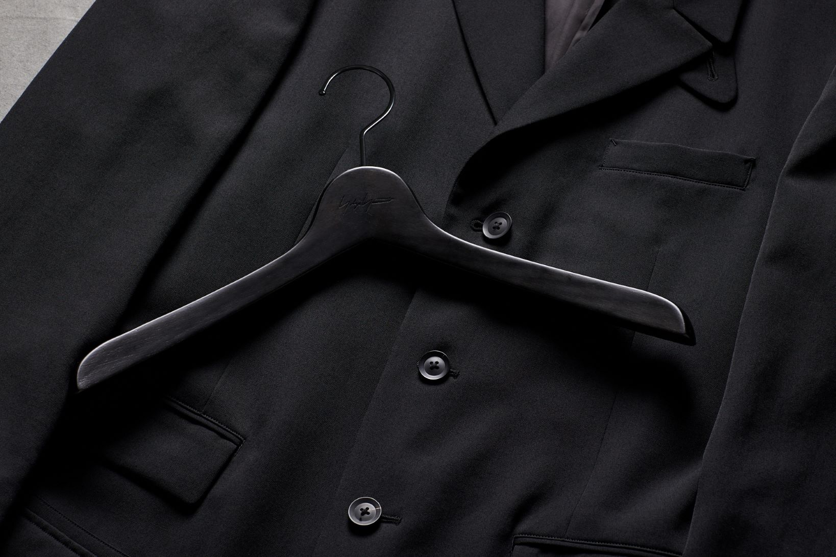 Yohji Yamamoto “Premium Wood Hanger” NOVELTY CAMPAIGN | Yohji ...