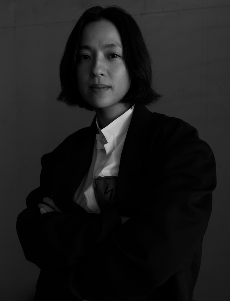 「Y’s 1972」コレクションを女優・中村アンが表現