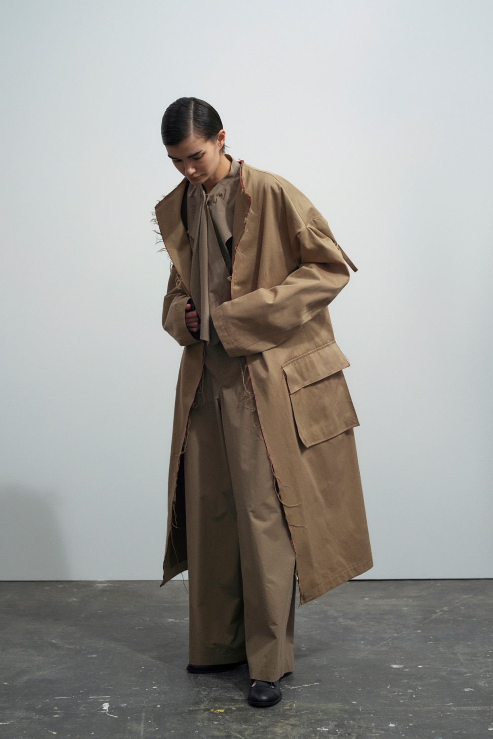 RESORT 2023 | Yohji Yamamoto (ヨウジヤマモト) Official Site