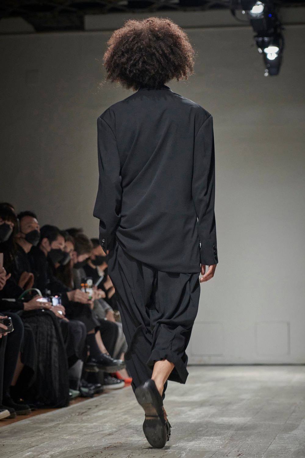 【新品未使用タグ付き】23SS Yohji Yamamoto LOOK16シャツ