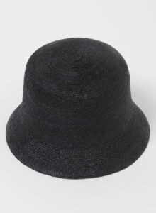 THIN STRAW BUCKET HAT