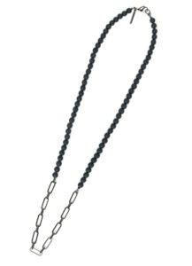 BLACK BEADS NECKLACE