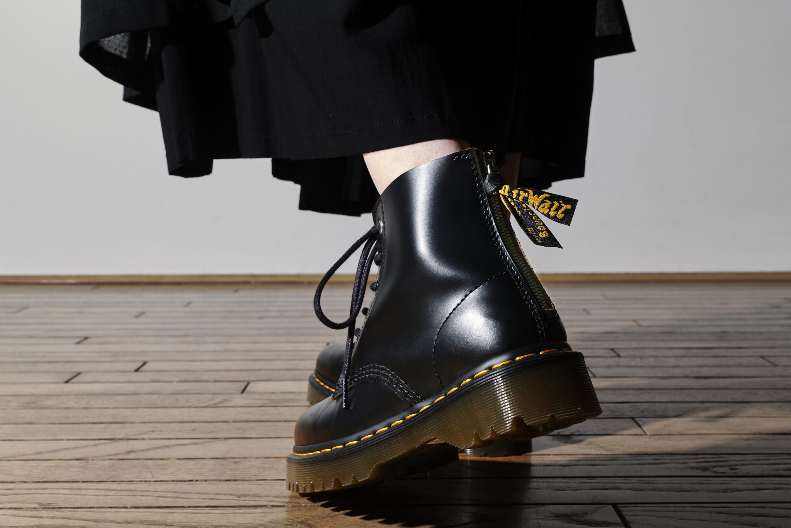 ビッグ割引 Yohji Yamamoto× Dr. Martens 101 YYGUSSET 靴 - www ...