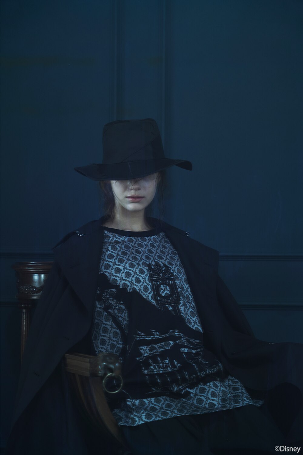 LOOK 04