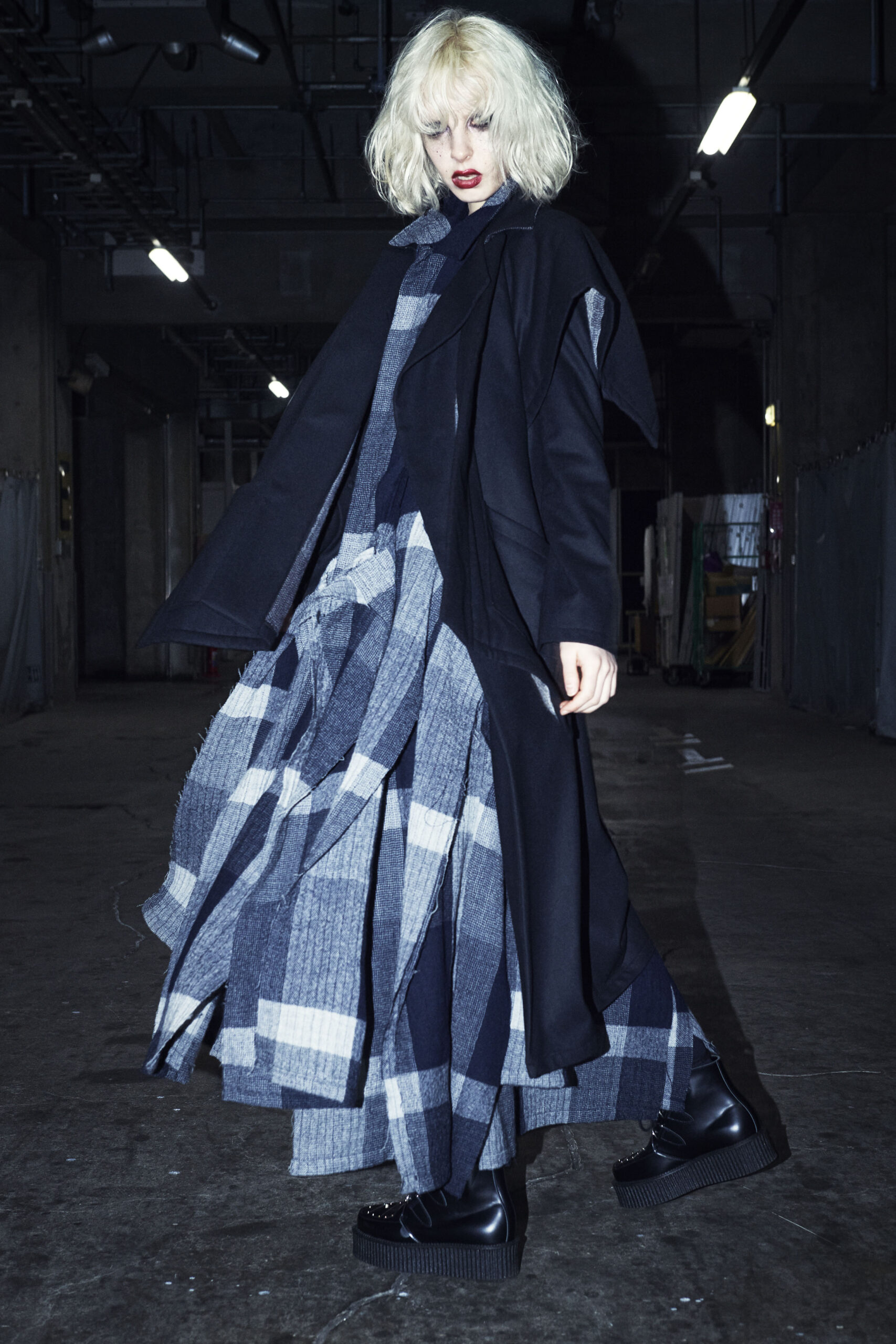 LIMI feu Autumn / Winter 2023-24 | Yohji Yamamoto (ヨウジヤマモト