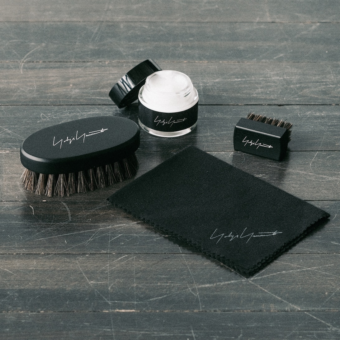 GIFT – Yohji Yamamoto Leather Care Set