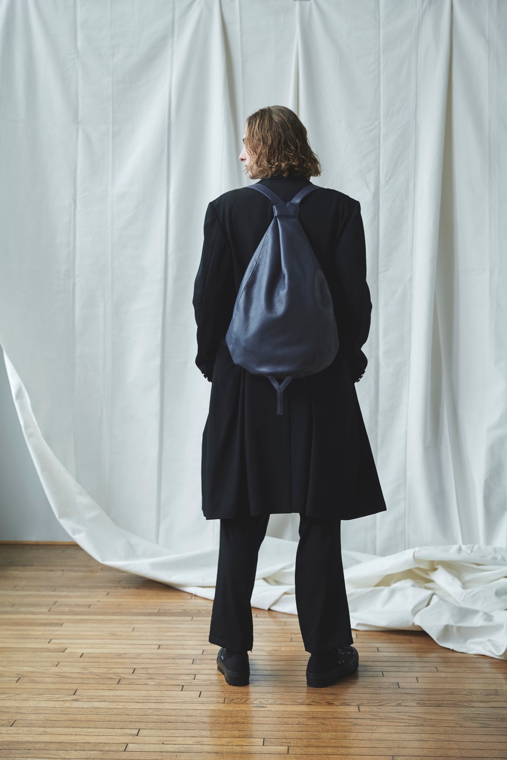 Y SERIES | Yohji Yamamoto (ヨウジヤマモト) Official Site