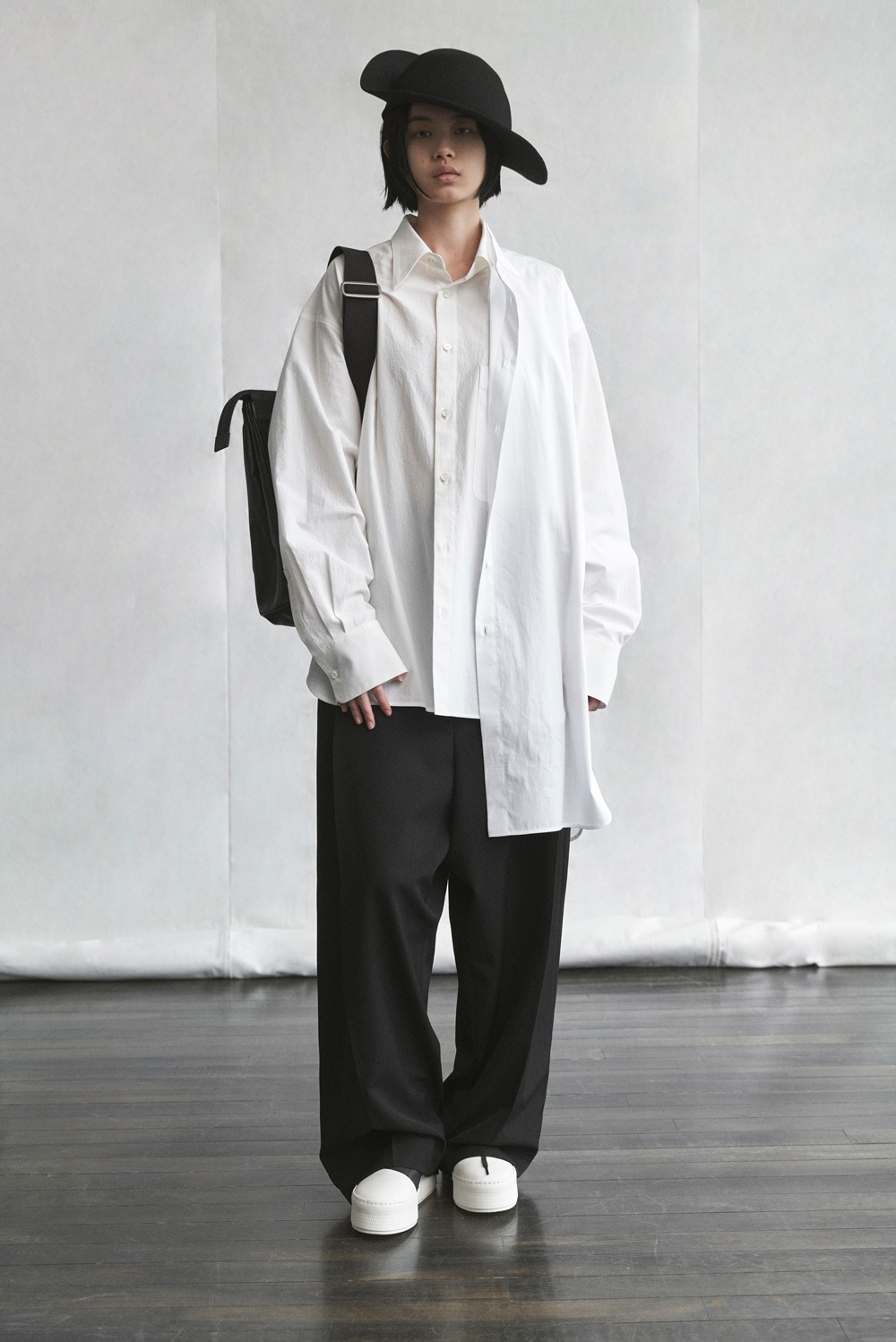 LOOK 07