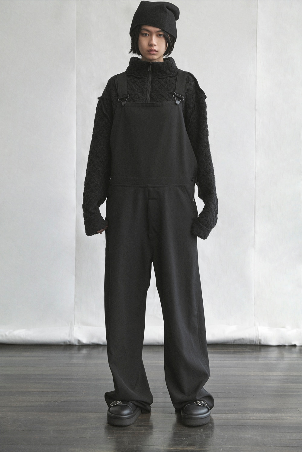 LOOK 17