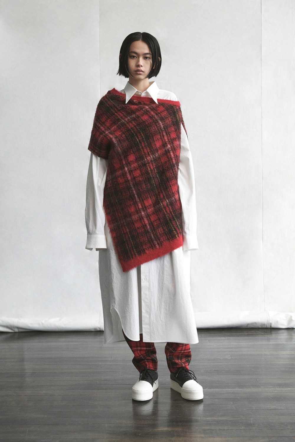 LOOK 23
