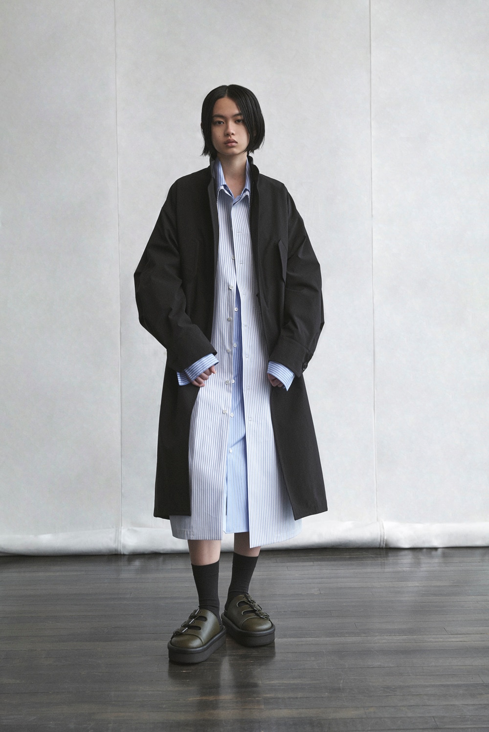LOOK 28