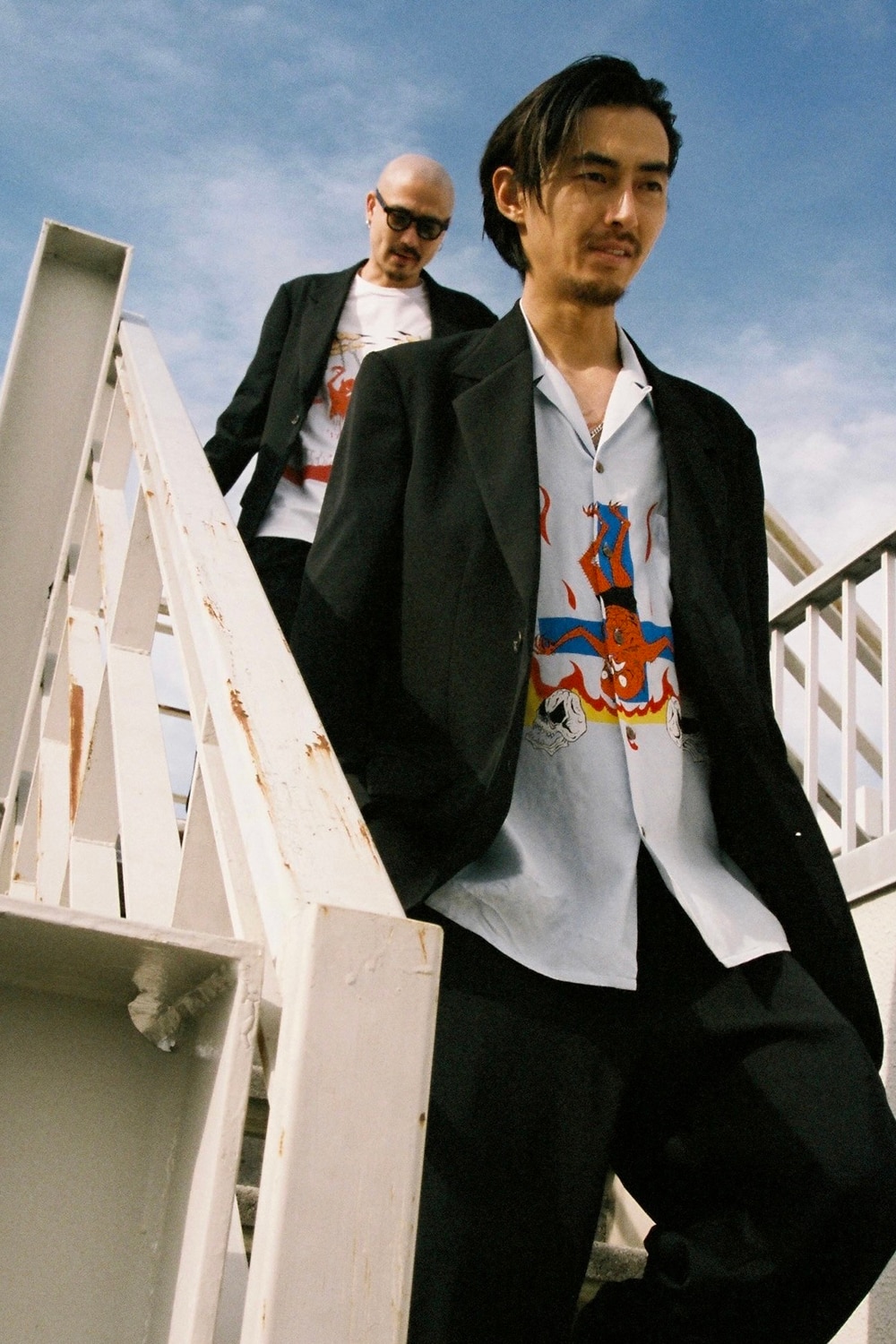 LOOK 06