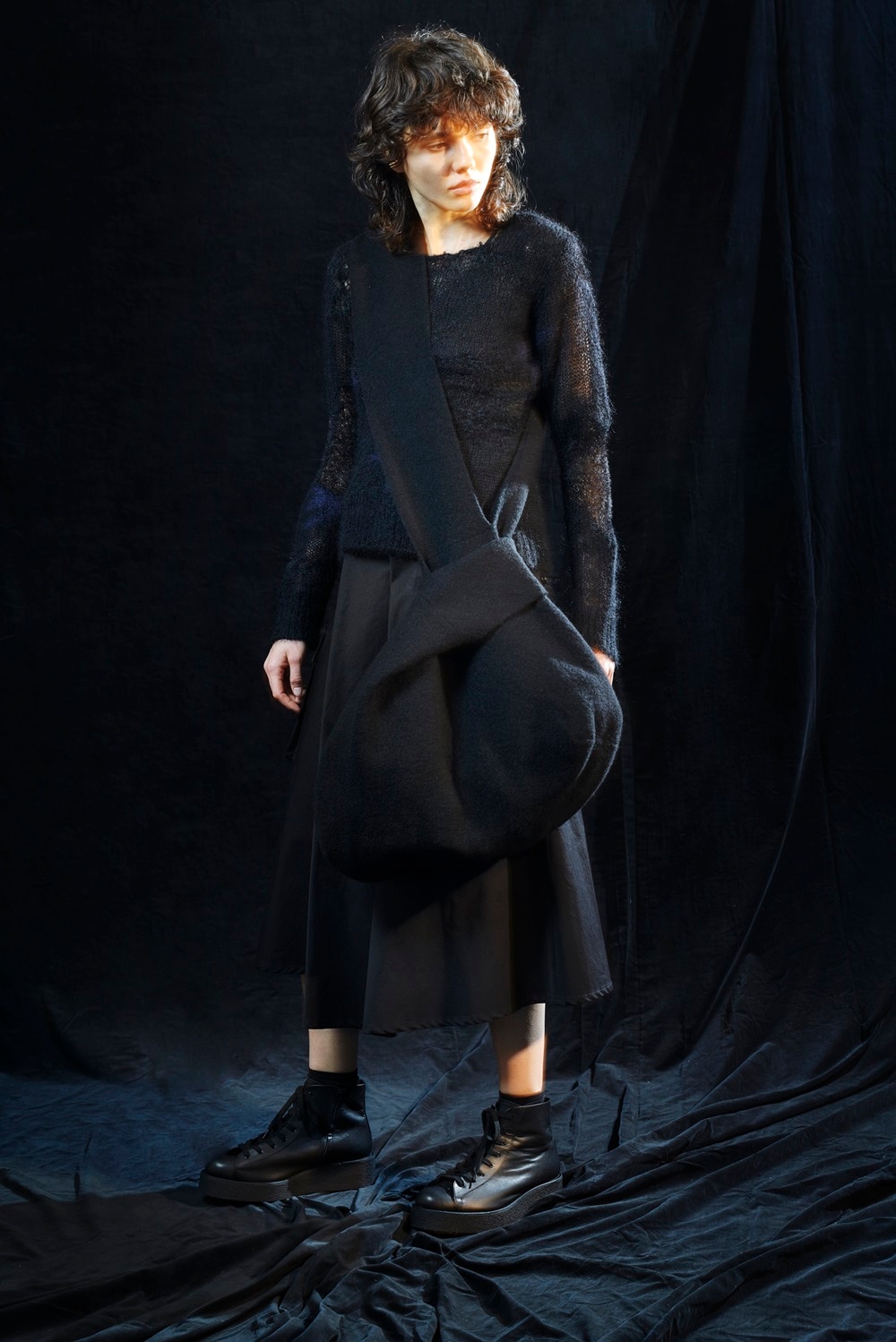 LOOK 22