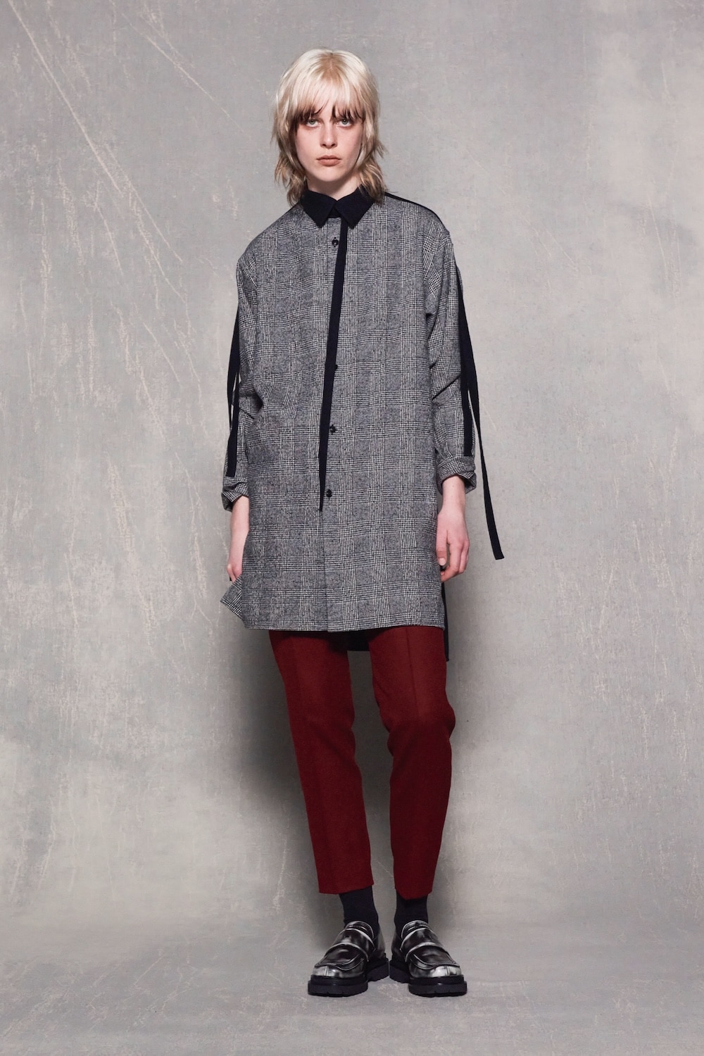 LOOK 19
