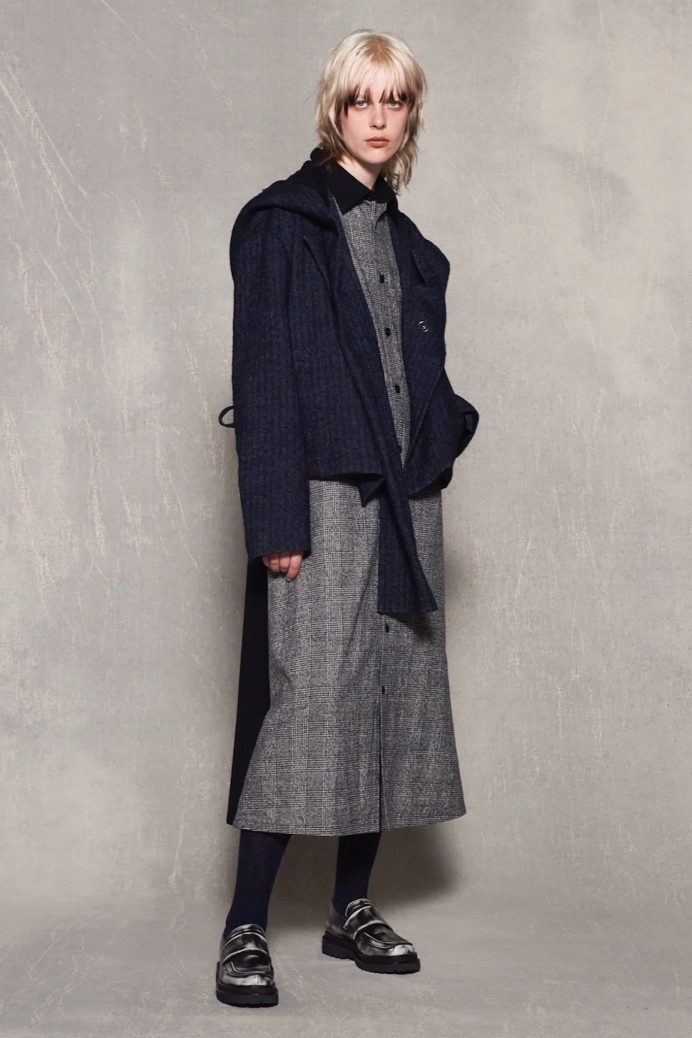 LOOK 25