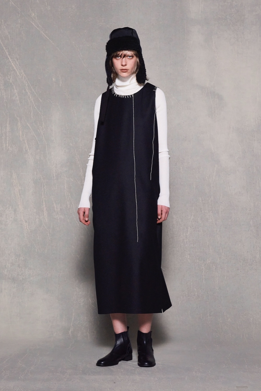 LOOK 28