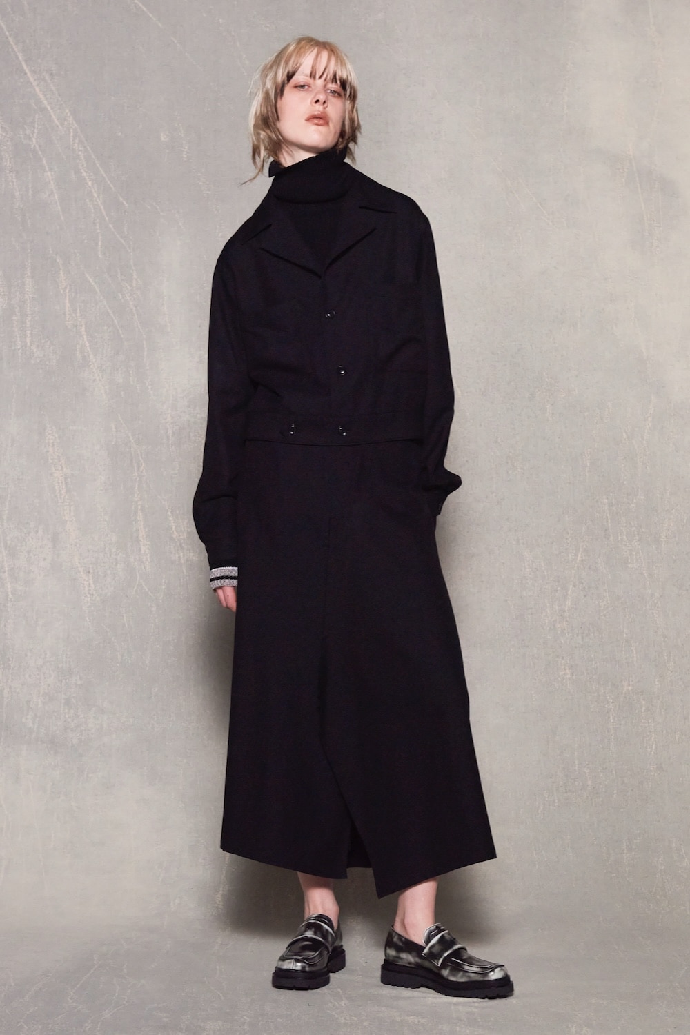 LOOK 34