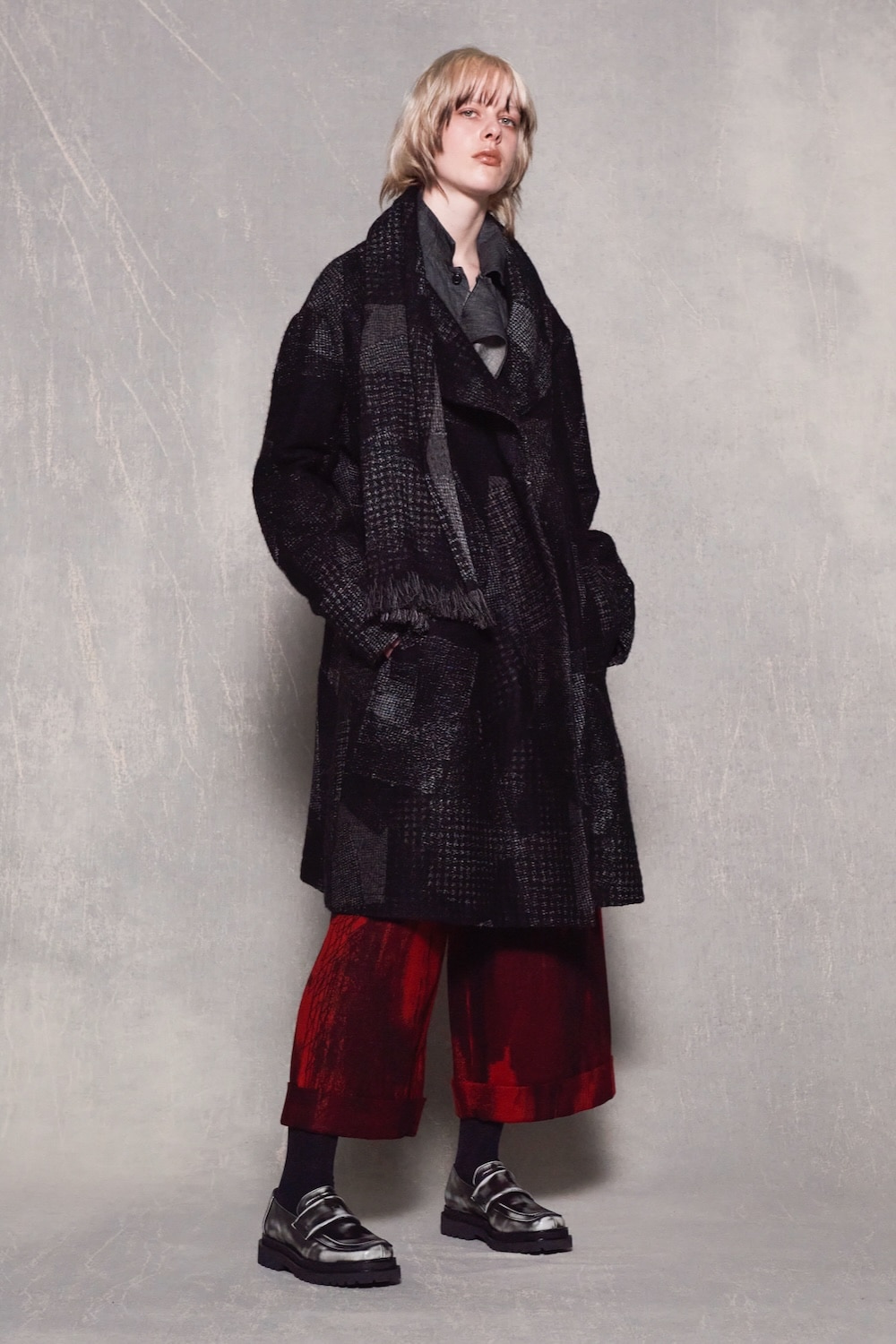 LOOK 42